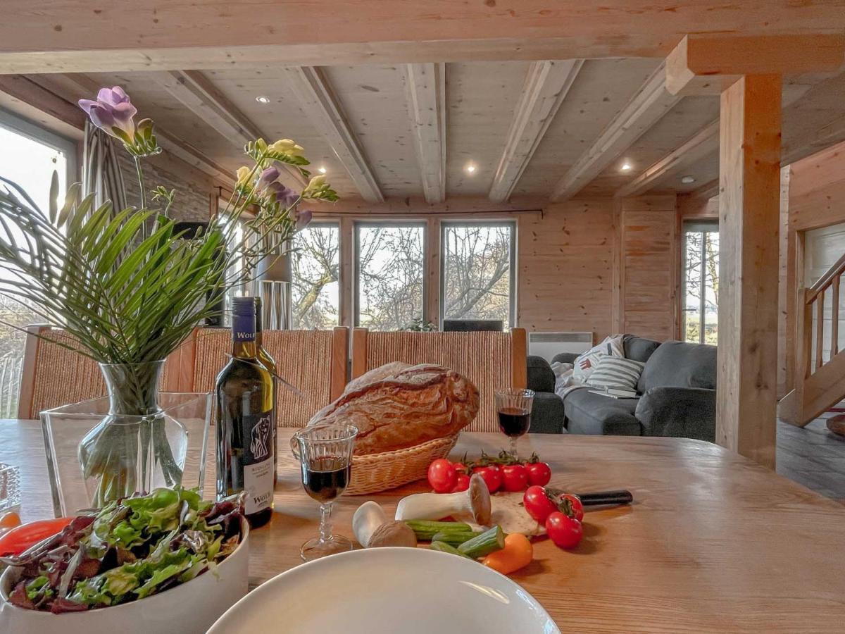 Traumhaff Kuestenchalets - Einzigartige Chalets An Der Ostsee. Ganz Aus Laerchenholz Mit Kamin Und Sauna Vogelsang-Warsin 外观 照片